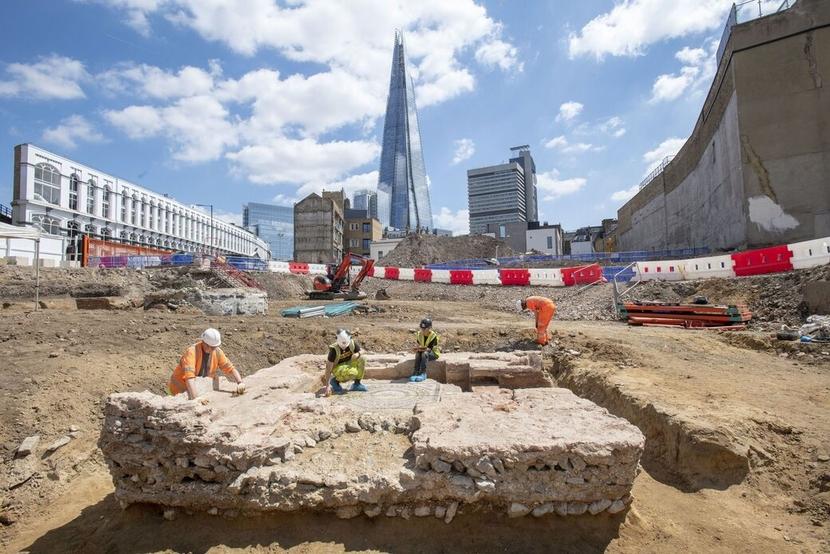 Archaeologists uncovering the remains of a Roman mausoleum in Southwark