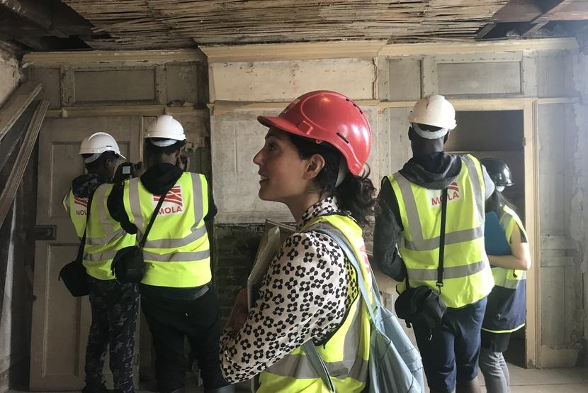 young people recording a building with MOLA historic building archaeologists