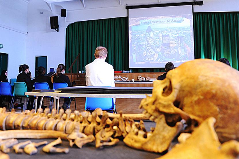 MOLA undertaking a STEM session 