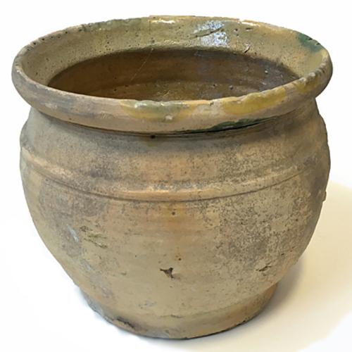 Serving pot from Ribble Estuary (c)MOLA