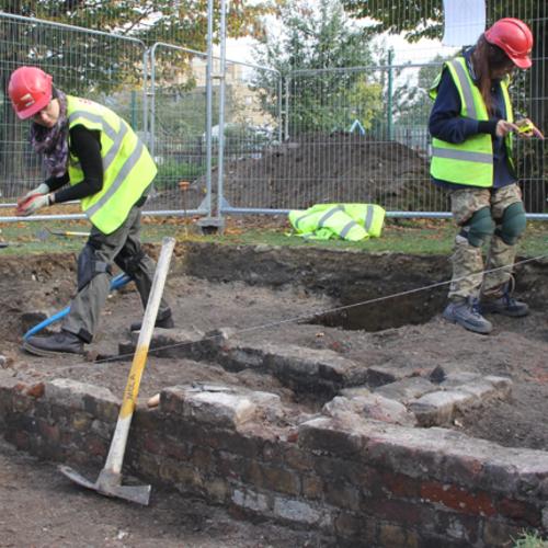 Archaeology Trainees recording at Allen Gardens, Shoreditch
