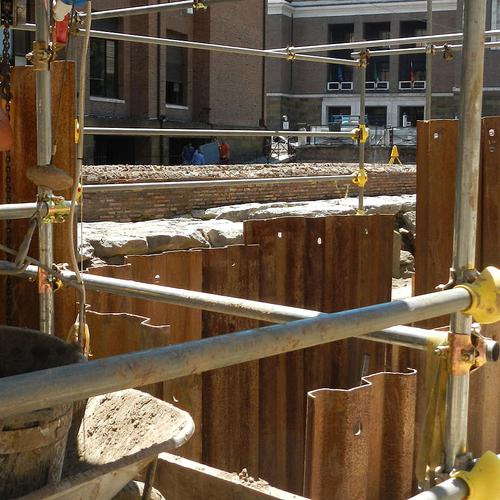 Sheets being dropped on site at Omobono, Rome