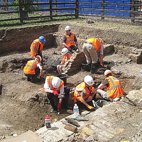 Stepney green community dig for Crossrail